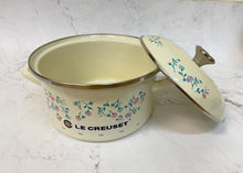Load image into Gallery viewer, Le Creuset Petite Fleur Enamel On Steel Casserole 20cm Cream (Flower Knob)
